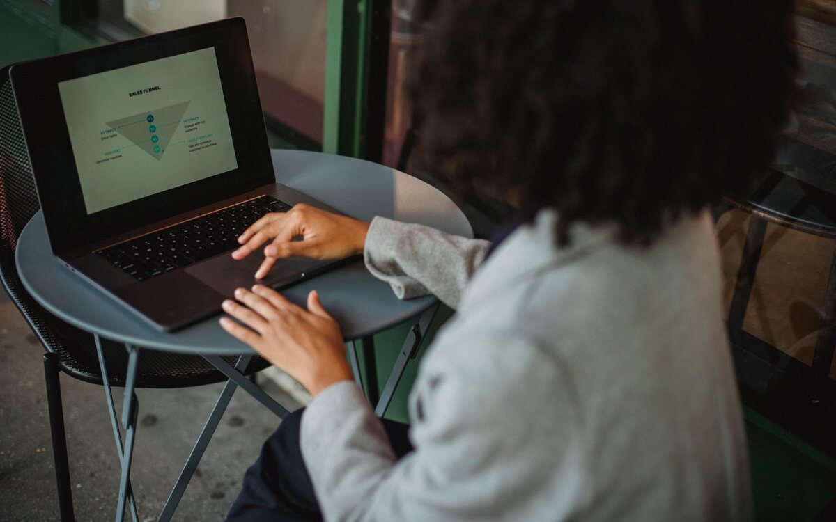 Cómo aparecer en Google gratis